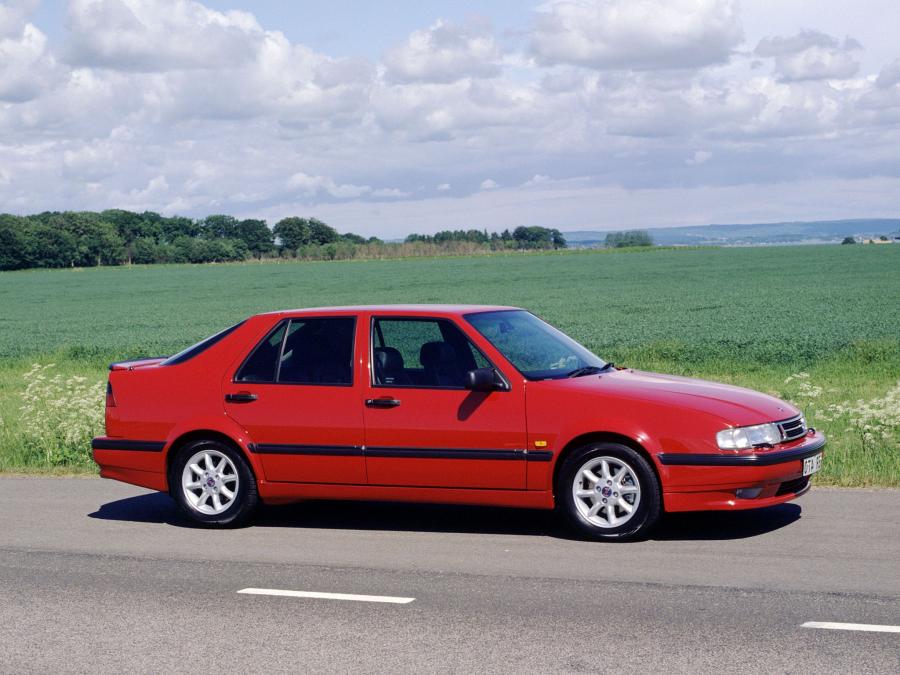  Saab 9000 CSE Anniversary Edition 1996 года  (фото 6 из 16)